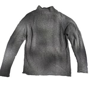 Kenneth Cole lightweight sweater/pullover.